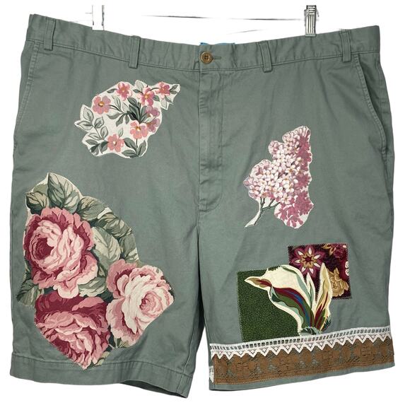 No Brand Pants - Upcycled Repurposed Boho Patched Lace Floral Shorts Size 20